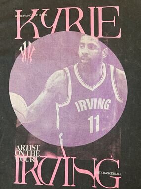 ANTA Artist on the Court Kyrie Irving Mens XL Black Graphic Tee Crew Neck
